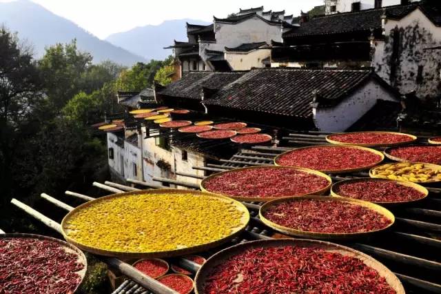 古建筑，一片瓦，遮風(fēng)擋雨