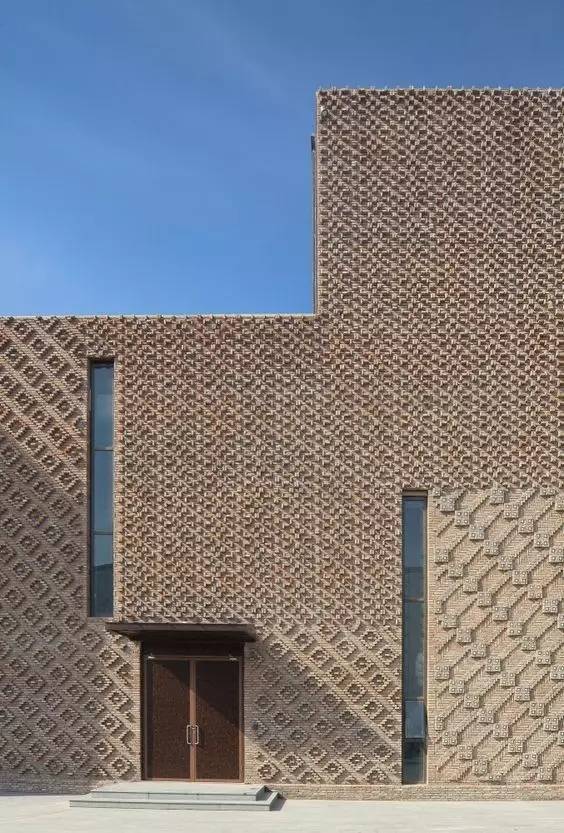 紅磚的建筑藝術，每一張紅磚墻都可以拿去做紅