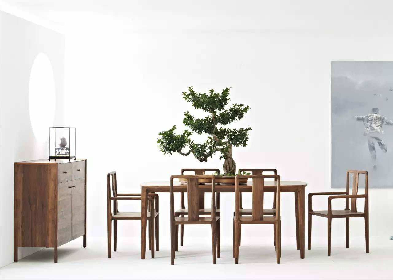 簡潔大氣的中式家具，傳統(tǒng)之美！