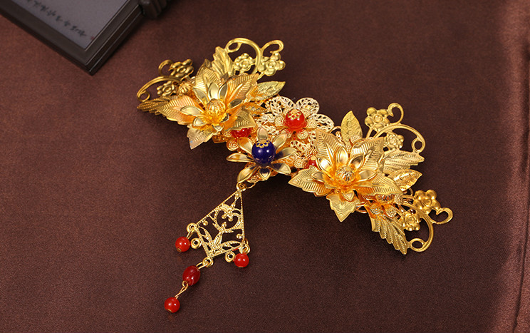 匠心啟航閱讀中式新娘頭飾