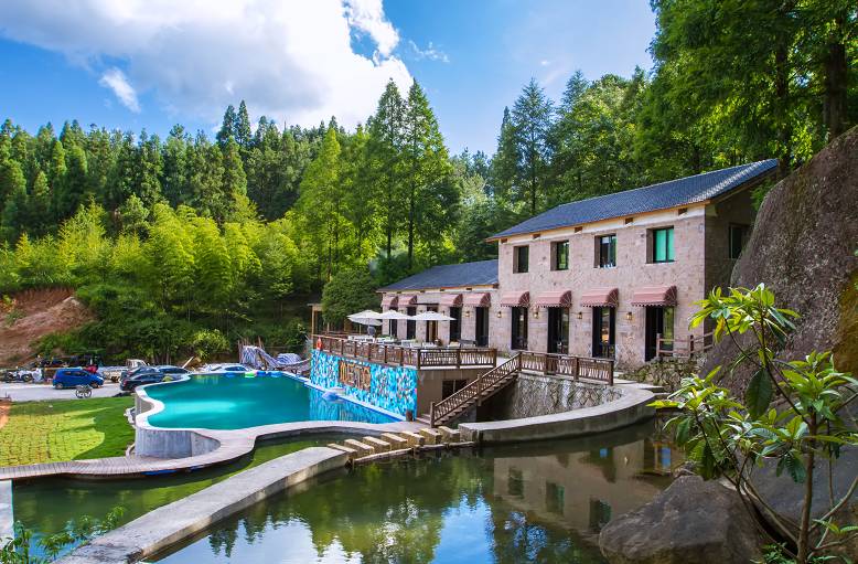 迷途綿嶺，悠悠秘境里的大山清涼