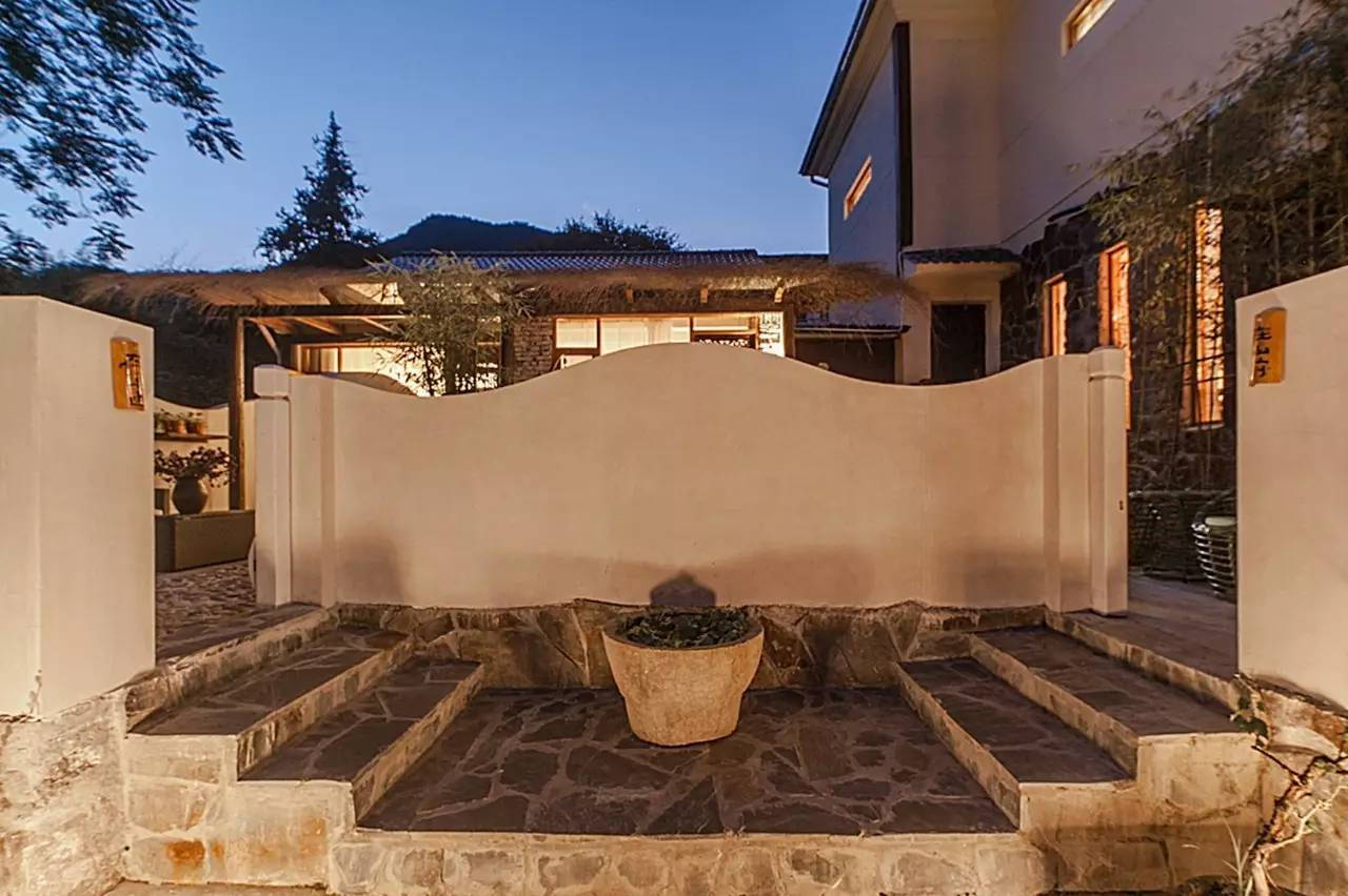 樸宿喜度，山田樹池交織的愜意時(shí)光