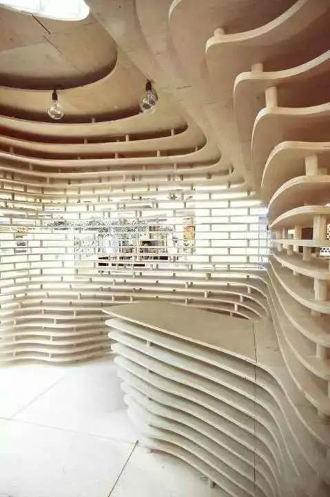 中式裝修設(shè)計，瘋狂的木頭