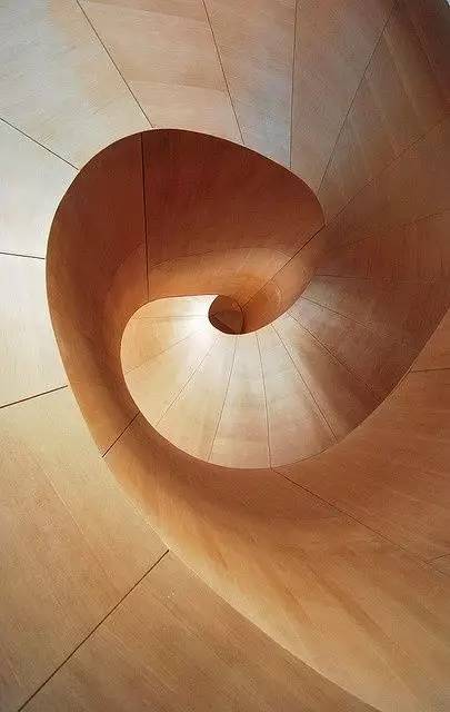 中式裝修設(shè)計(jì)，瘋狂的木頭