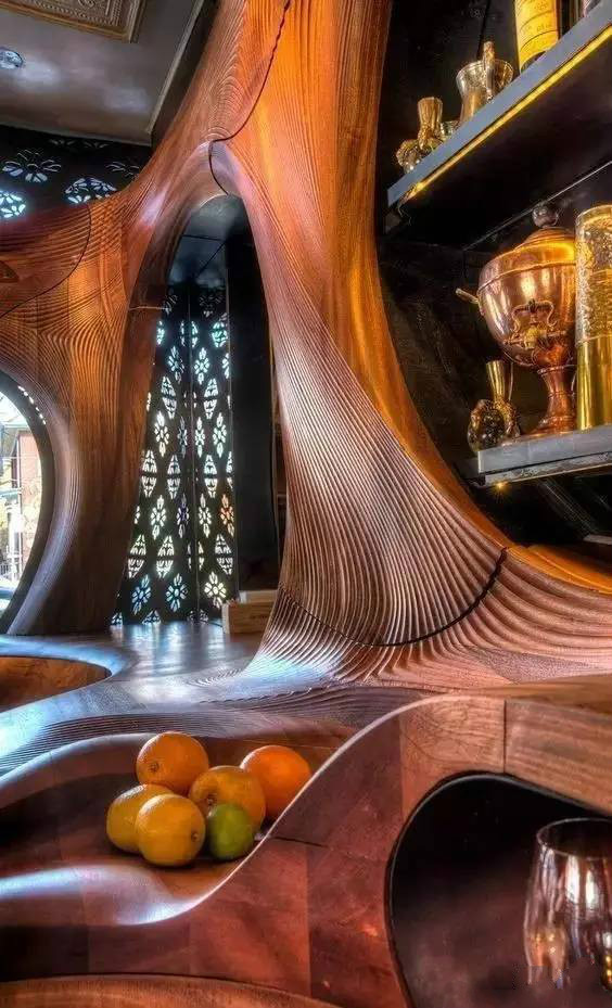 中式裝修設(shè)計，瘋狂的木頭