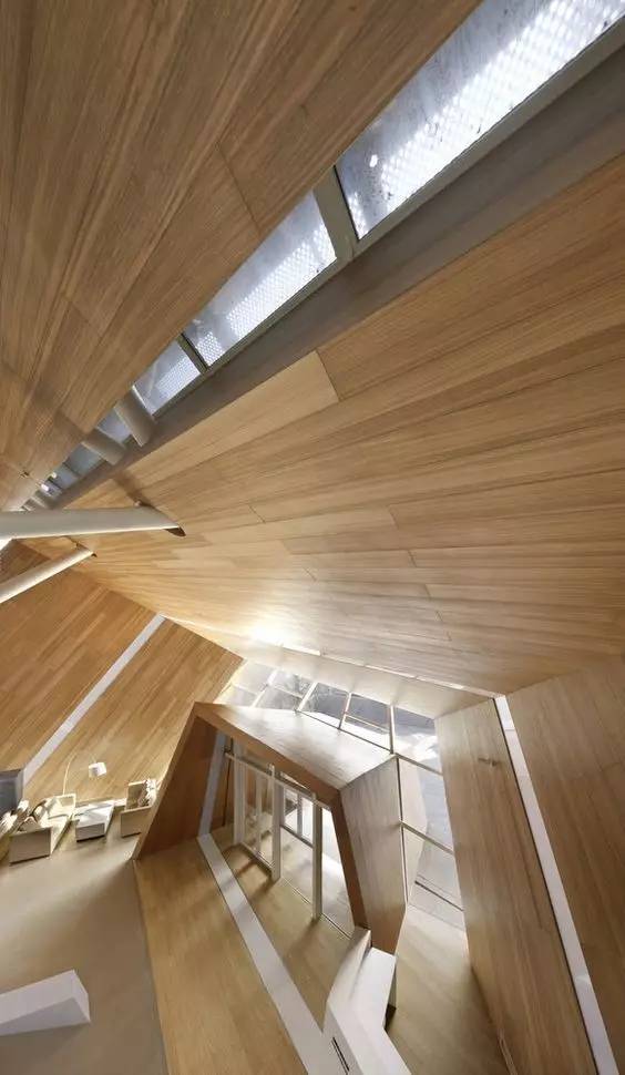 中式裝修設(shè)計，瘋狂的木頭