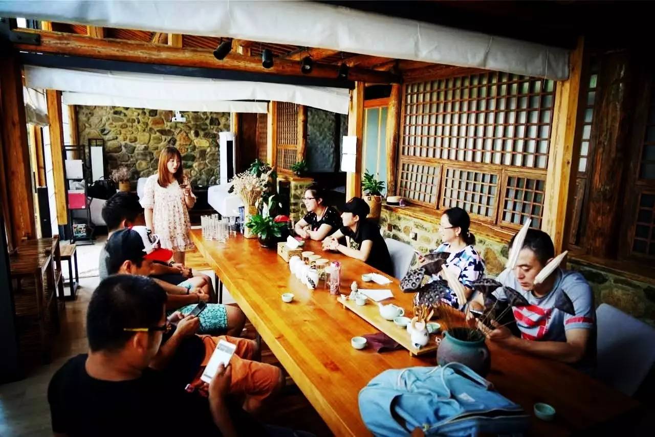 大舍為鄰，北京懷柔民宿設計