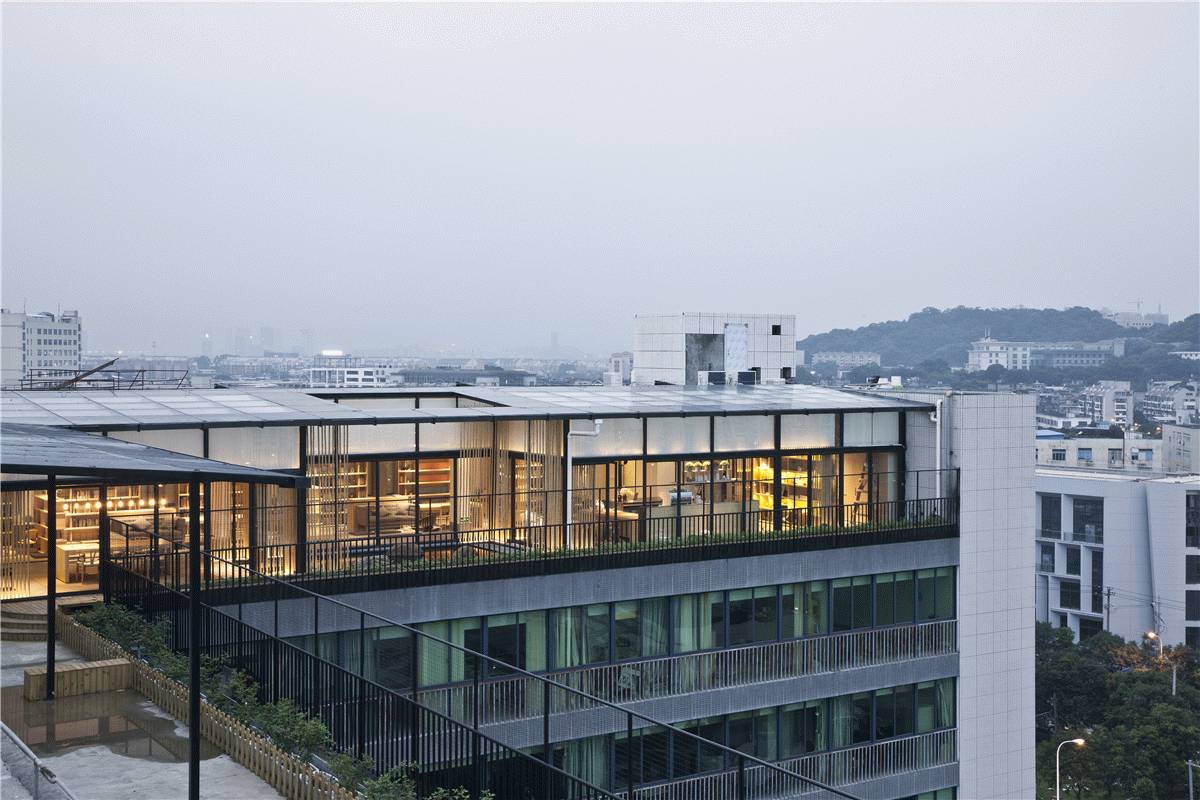 隱于繁華都市間，云初空間新中式裝修設(shè)計