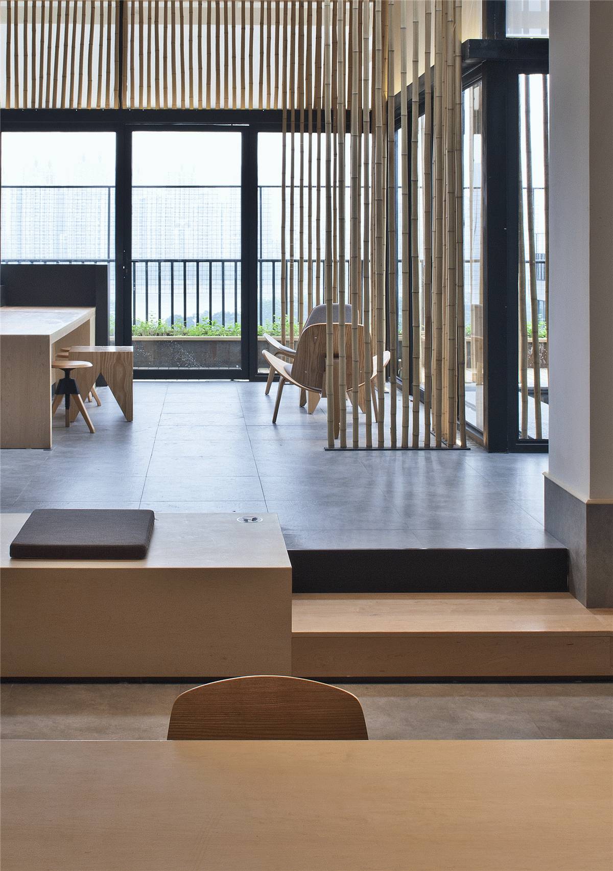 隱于繁華都市間，云初空間新中式裝修設(shè)計