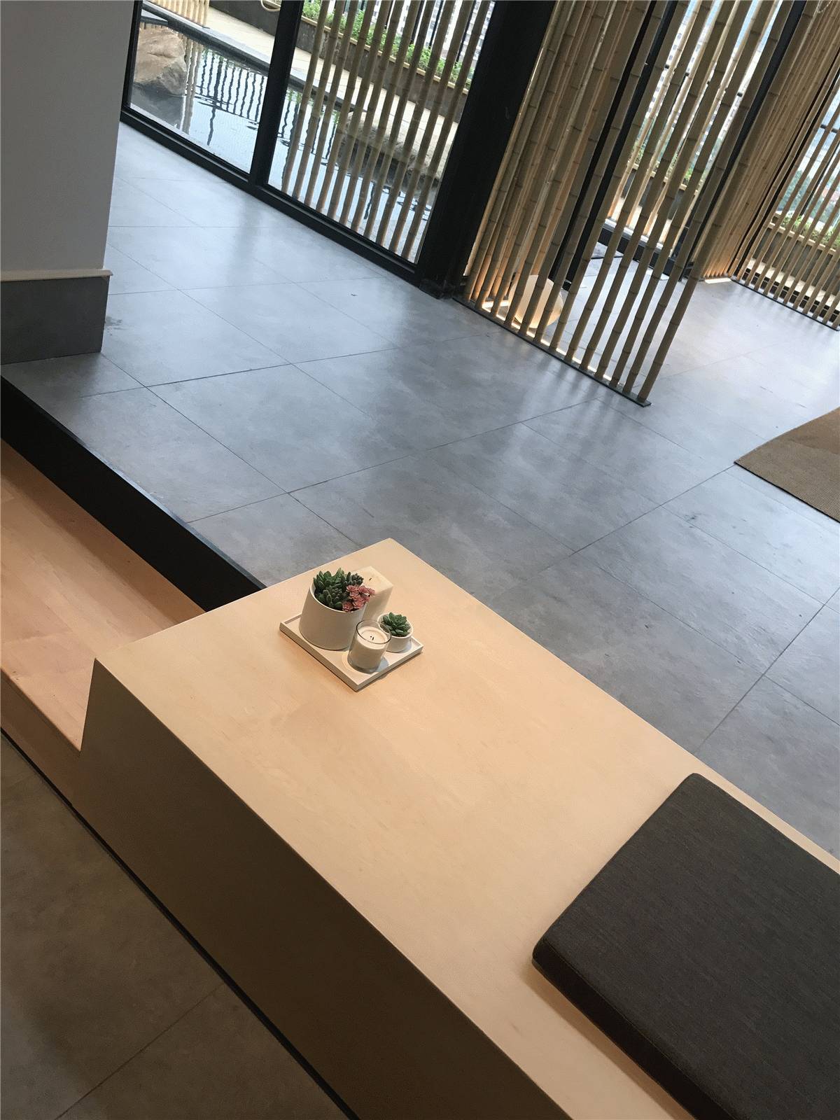 隱于繁華都市間，云初空間新中式裝修設(shè)計(jì)