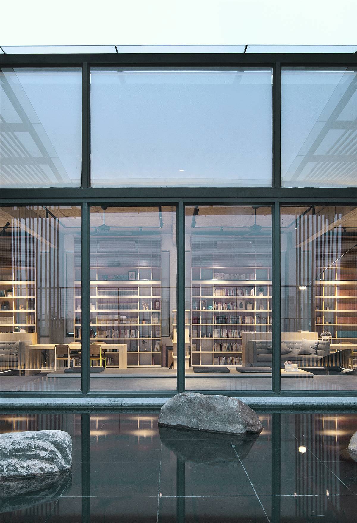 隱于繁華都市間，云初空間新中式裝修設(shè)計