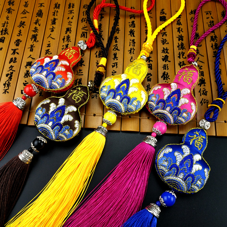 匠心啟航閱讀刺繡紀(jì)念品繡花香包掛件