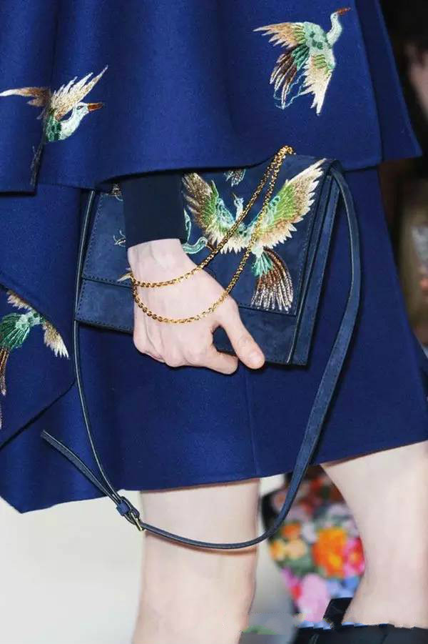 美的讓人無法呼吸，唯美刺繡圖案圖片