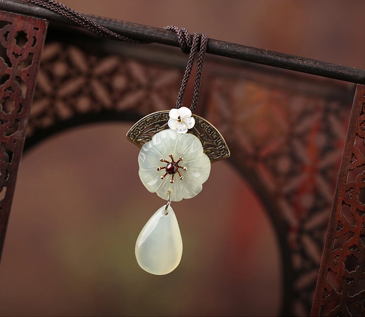 匠心啟航閱讀飾品岫玉吊墜配飾項(xiàng)鏈