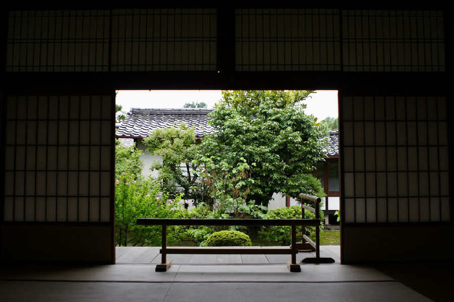 日本茶道文化的八大美：缺陷、簡素、枯槁、自