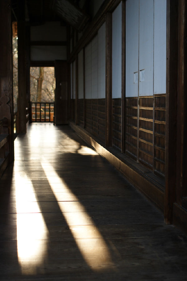 日本茶道文化的八大美：缺陷、簡素、枯槁、自