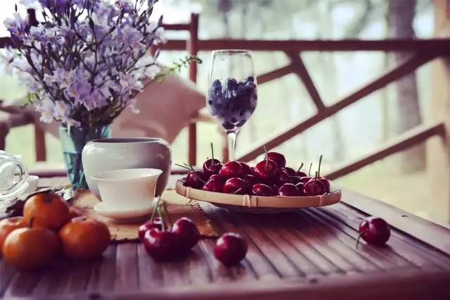 林中四舍民宿設(shè)計，一所鳥語花香的小木屋