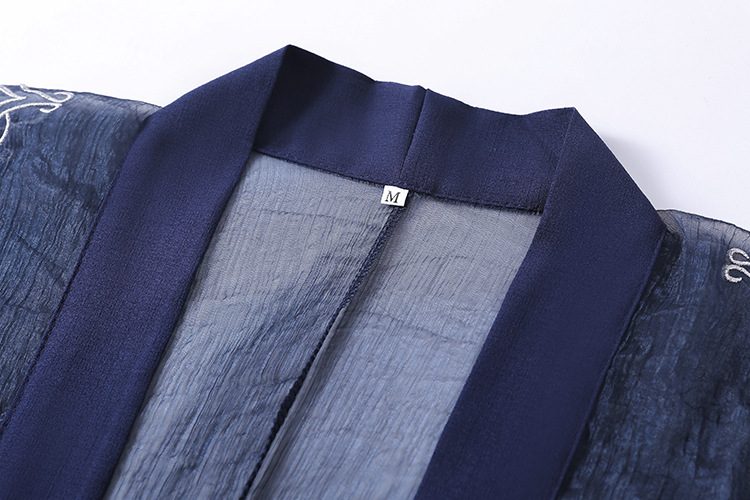 匠心啟航閱讀大袖衫漢元素漢服古裝美女圖片