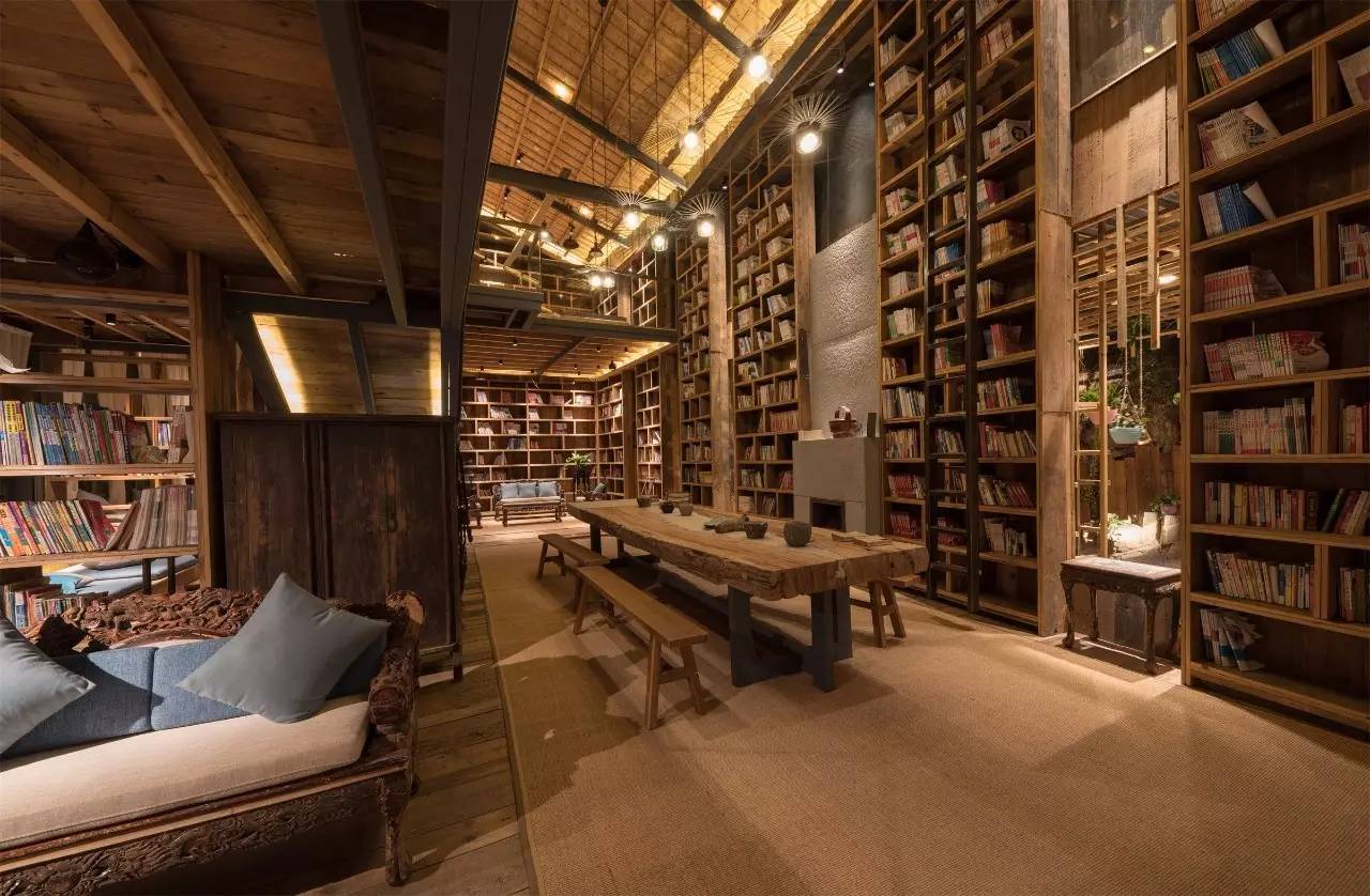 尋·尋客棧，一家超大藏書閣民宿設(shè)計(jì)