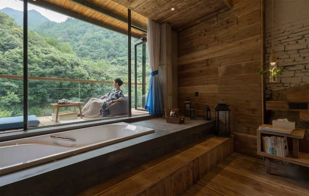 尋·尋客棧，一家超大藏書閣民宿設(shè)計(jì)