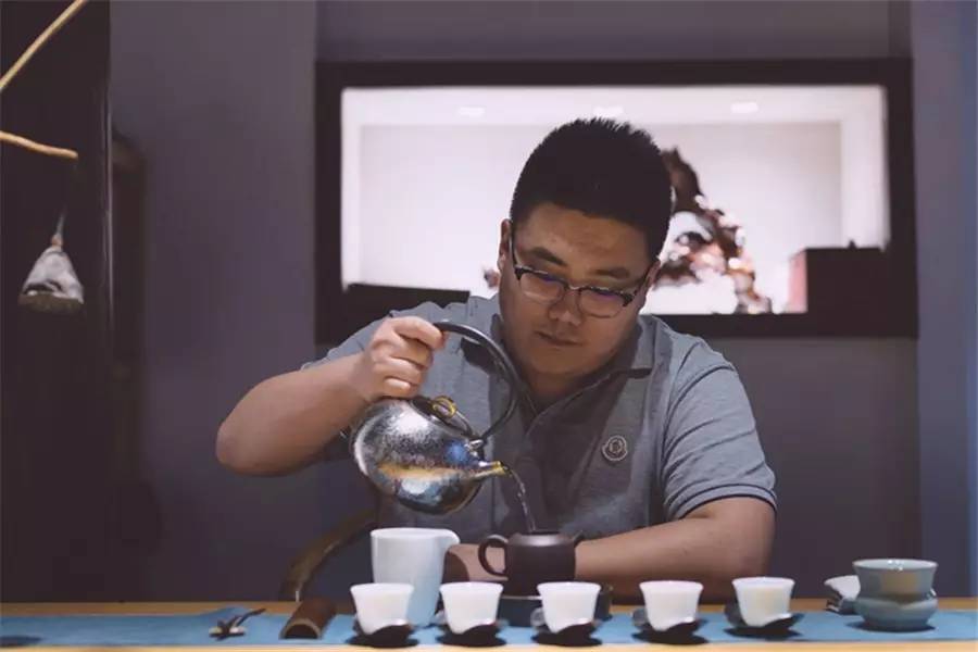 觀芷隱軒，以茶會(huì)友的民宿