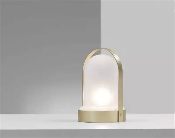 極簡巧妙的燈具設(shè)計(jì)