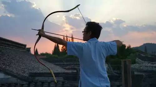 慈舍，悲喜隱去慈從舍生