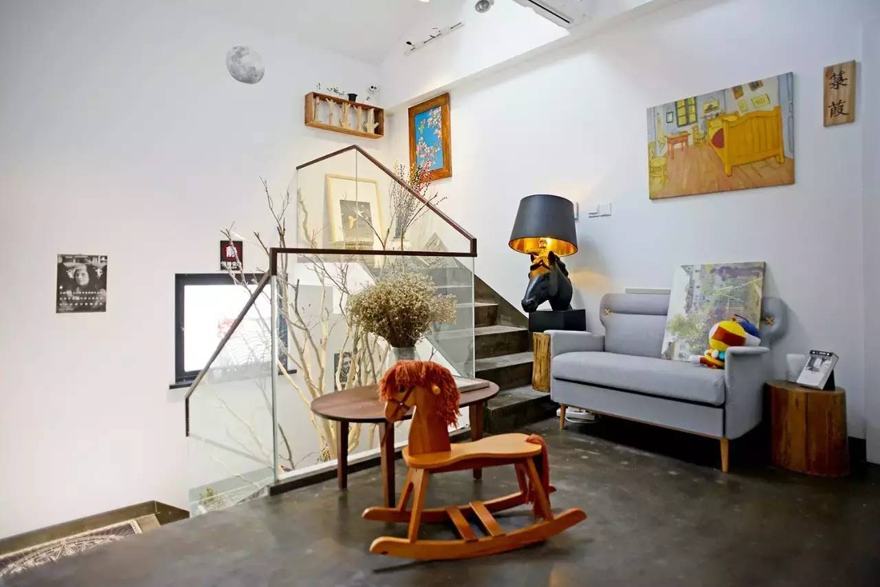 小日子生活館，選一本書過自己的生活方式