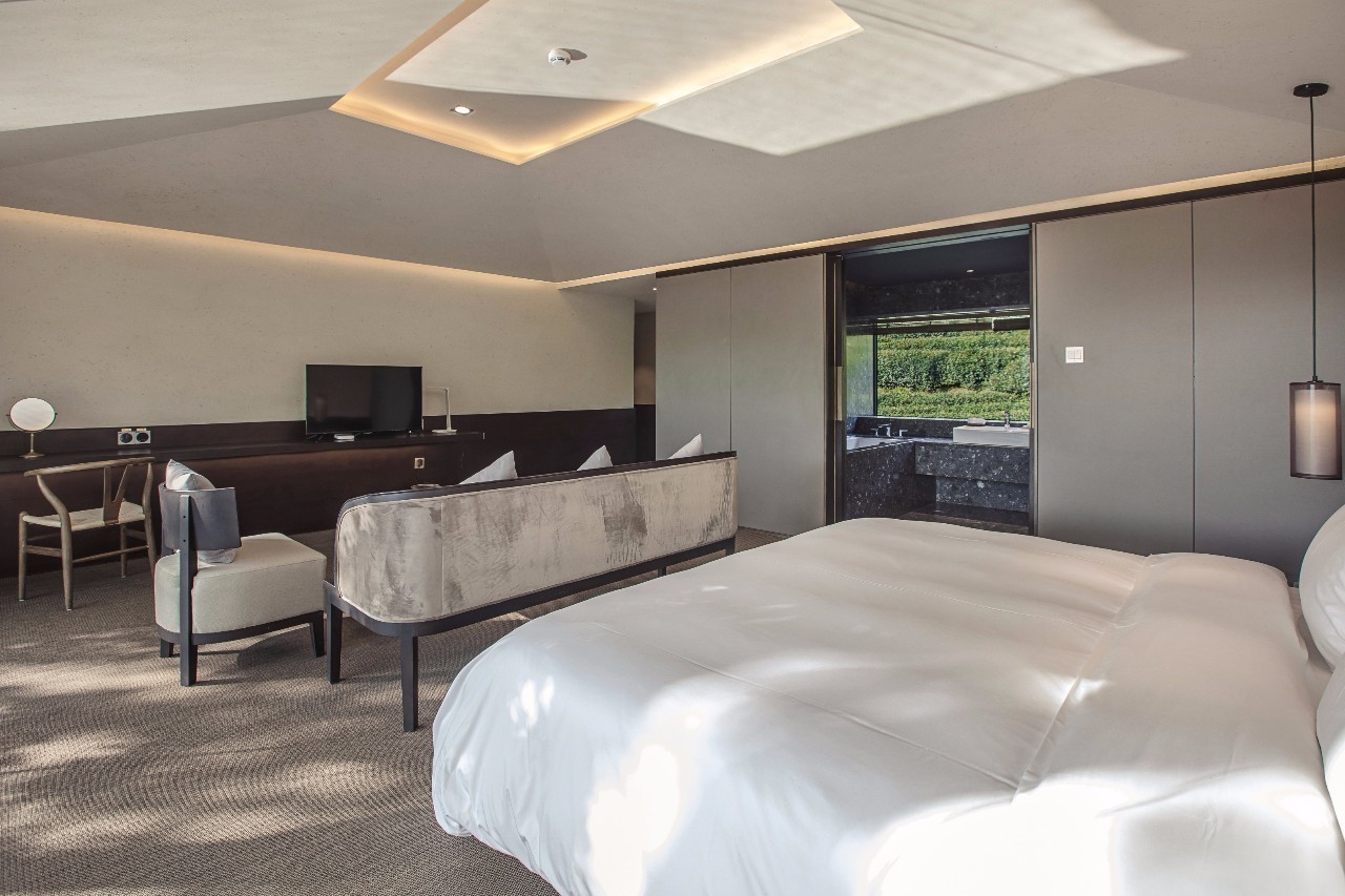 杭州龍井茂居民宿，在茶田之中枕著茶香入睡