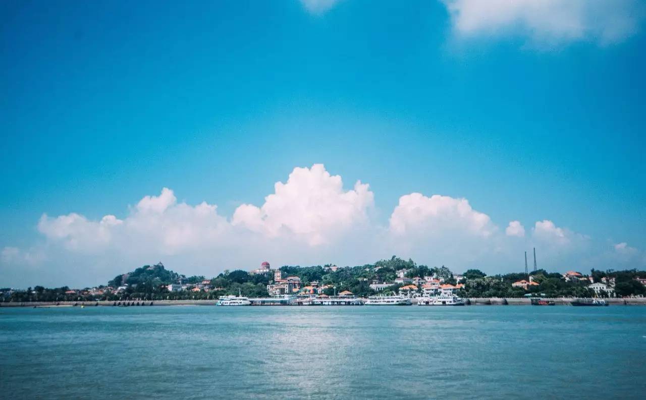 悠然別苑民宿設(shè)計，聽海風的聲音