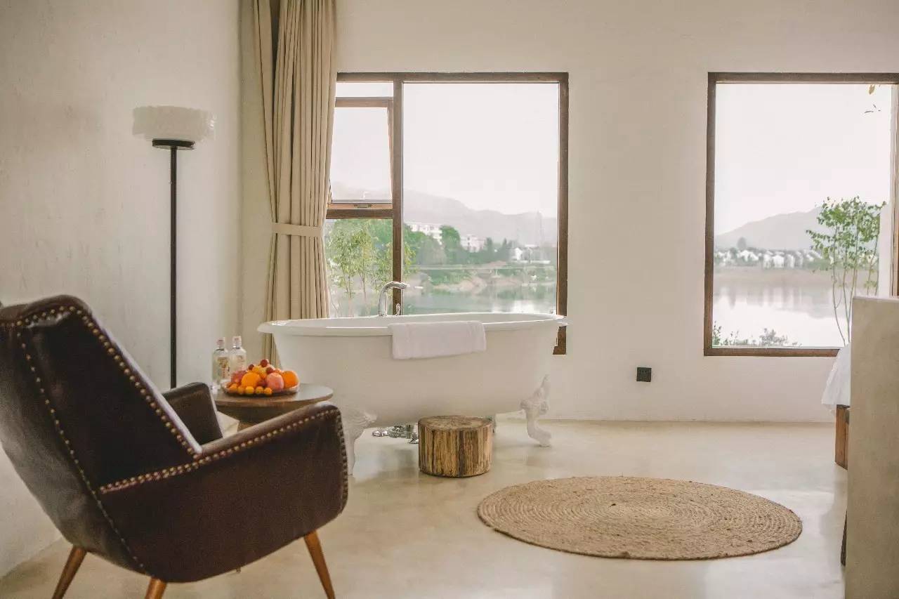 西坡千島湖民宿酒店，瓦爾登湖的自由生活