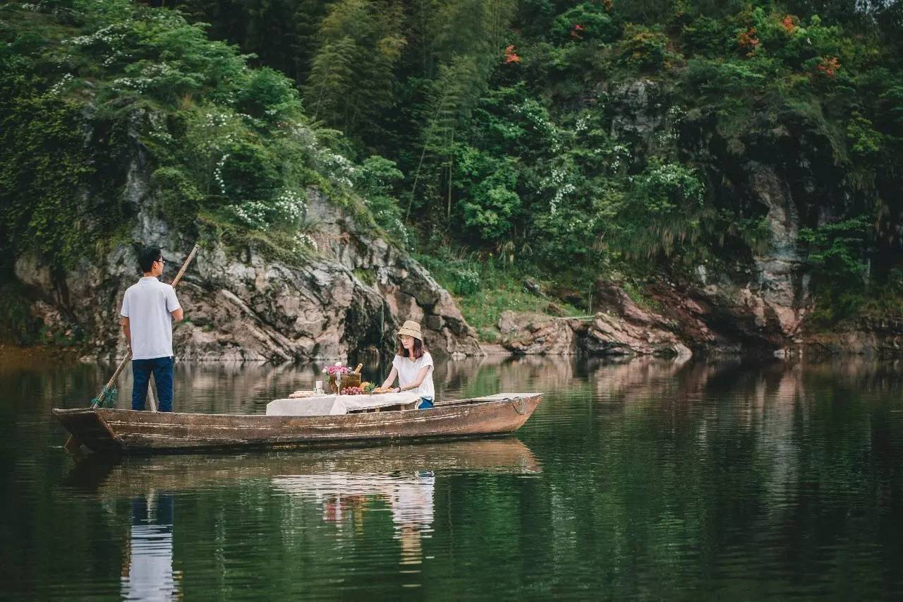 西坡千島湖民宿酒店，瓦爾登湖的自由生活