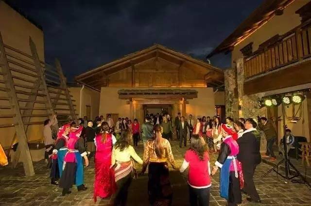 香格里拉非梵之宿，帶著你走茶馬古道