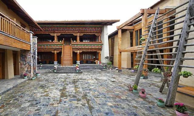 香格里拉非梵之宿，帶著你走茶馬古道