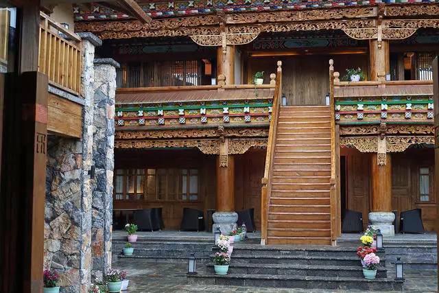 香格里拉非梵之宿，帶著你走茶馬古道