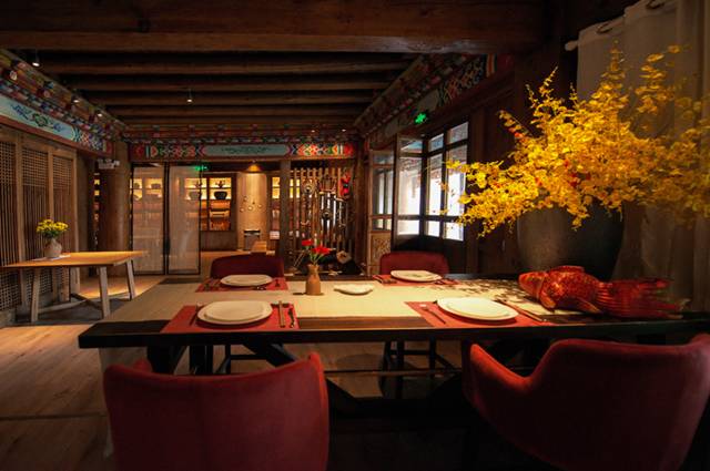 香格里拉非梵之宿，帶著你走茶馬古道