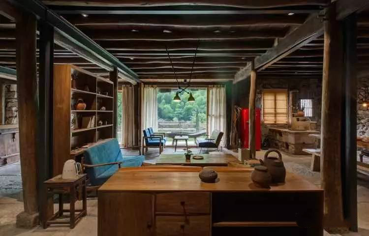 草宿民宿，愿做一顆草向往山間無(wú)拘無(wú)束的生活