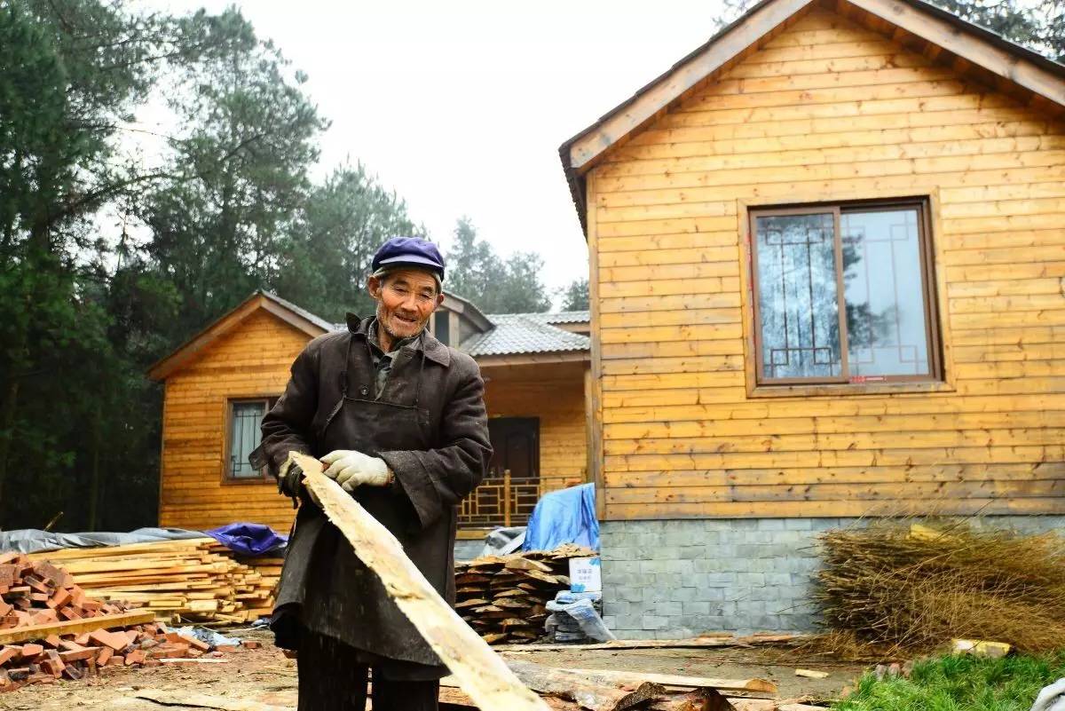 大來山樹屋民宿，喚醒古老村莊留住青山綠水