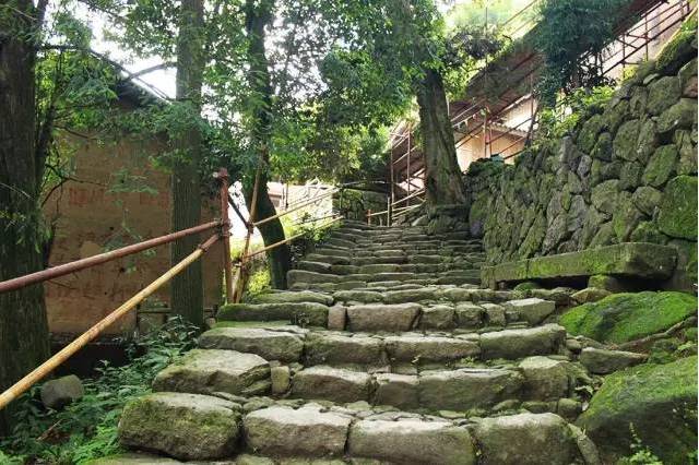 不舍·野馬嶺中國村民宿，樂在其中不忘初心