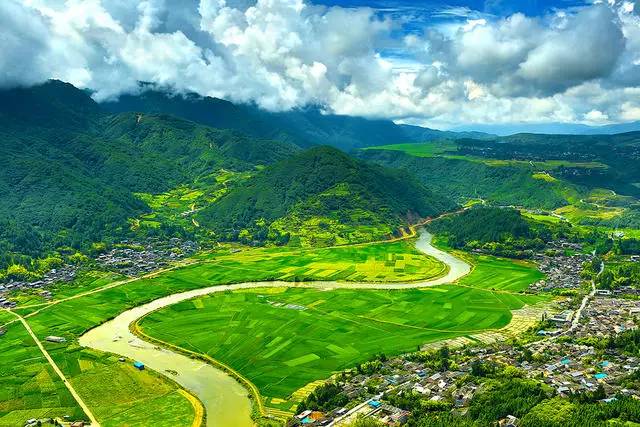 山居秋暝民宿，在大龍井古鎮(zhèn)體驗(yàn)民族文化