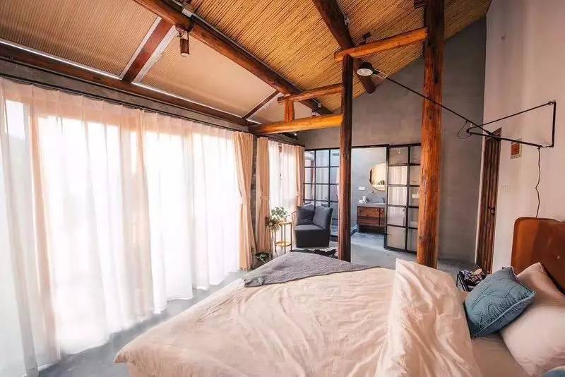 在小筑沐野民宿，不被年齡定義和束縛活出自己