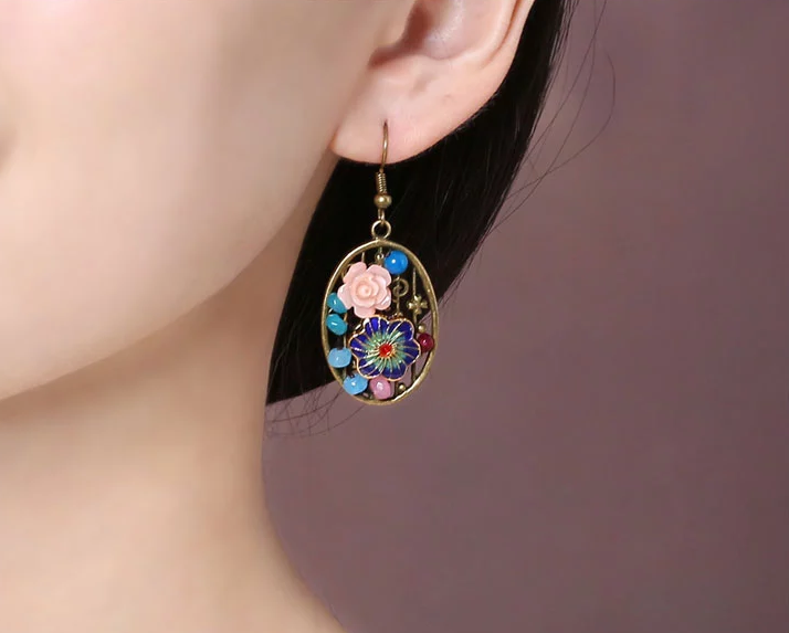 匠心啟航閱讀金屬鏤空首飾橢圓形耳墜耳環(huán)