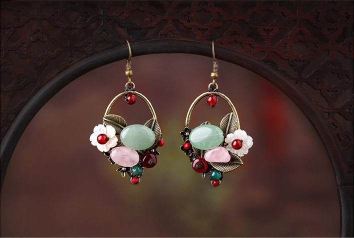 匠心啟航閱讀復古金屬首飾手工耳環(huán)