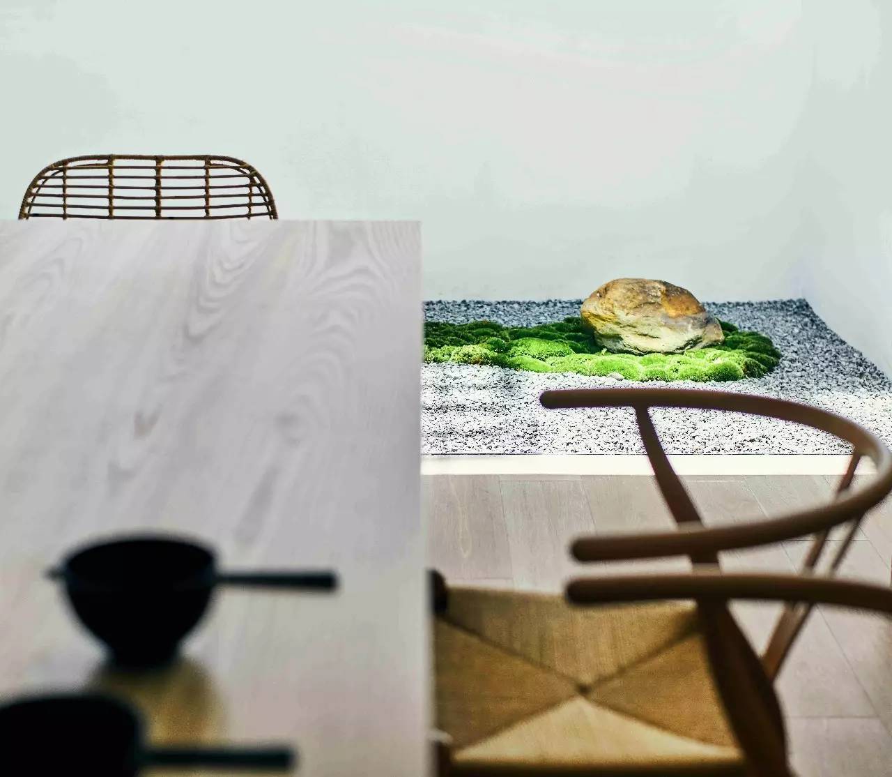 大理浥塵客舍，在山水間觀洱海日出望蒼山之巔