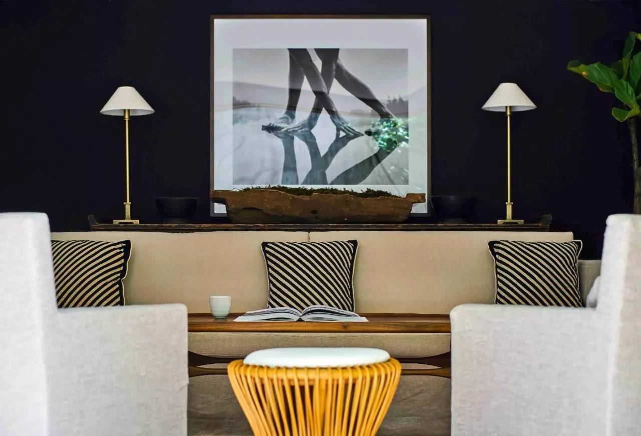 大理浥塵客舍，在山水間觀洱海日出望蒼山之巔