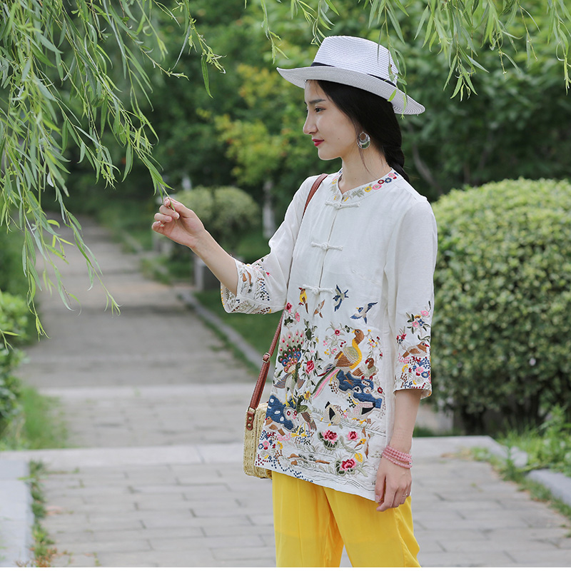 匠心啟航閱讀亞麻刺繡復古唐裝圖片