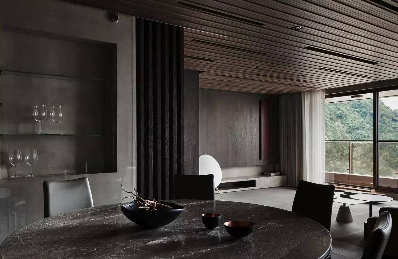 水泥+舊木，締造出具情懷的中式裝修設(shè)計