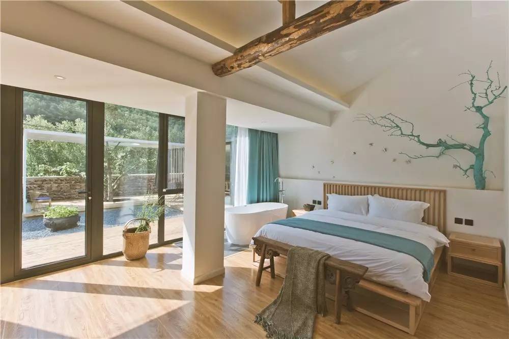 北京延慶畫(huà)框里，置身一幅山水長(zhǎng)卷妙不可言