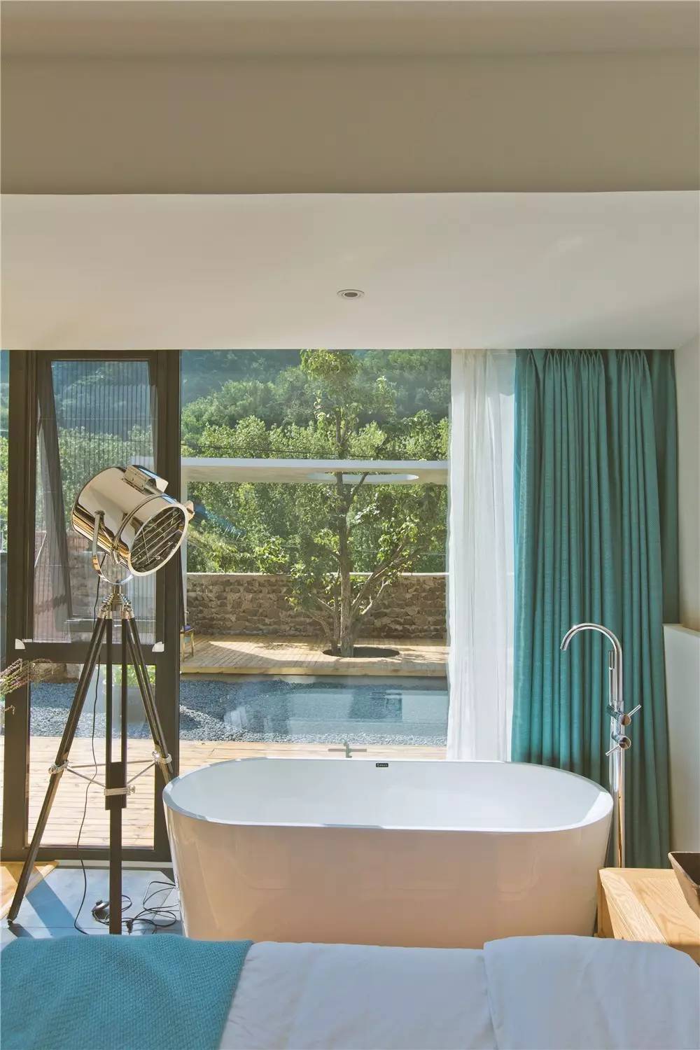 北京延慶畫(huà)框里，置身一幅山水長(zhǎng)卷妙不可言