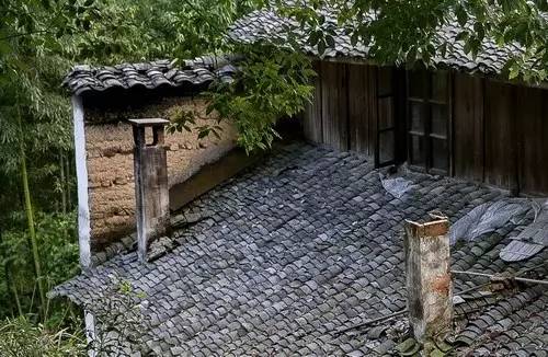 客堂間莫干山民宿，隱居深山聆聽自然